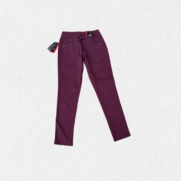 Style & Co Petite Medium Curvy Fit Mid Rise Denim Jeggings - Picture 2 of 11